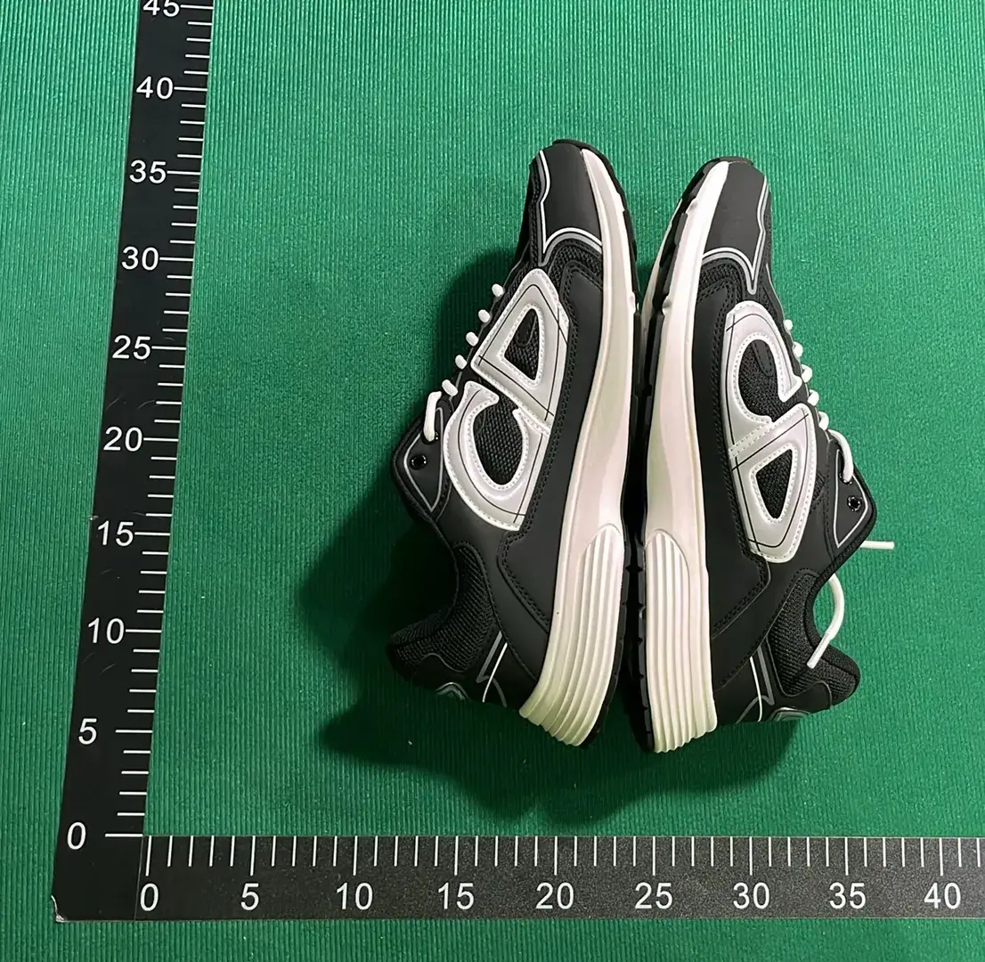 DC B30-L  in the Best OopBuy Spreadsheet QC photos
