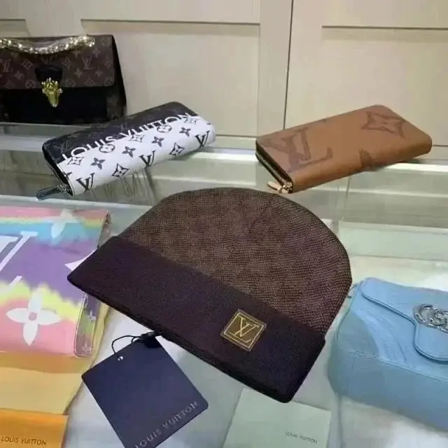 LOUIS VUITTON CAP Hat